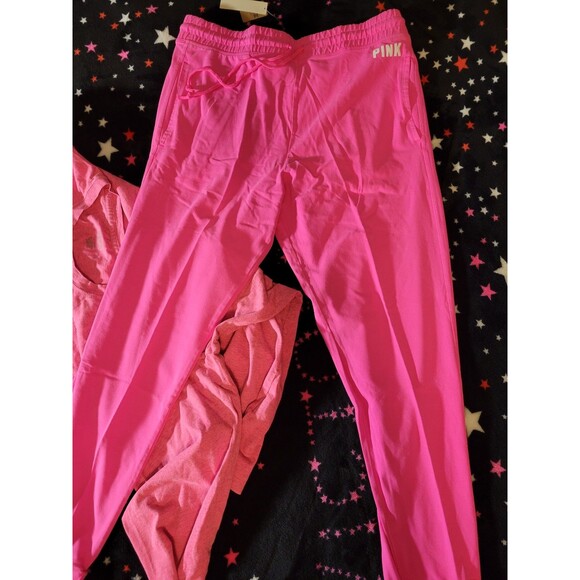 VS PINK OUTFIT JOGGERS CAMPUS TEE ATOMIC PINK set - Picture 4 of 11